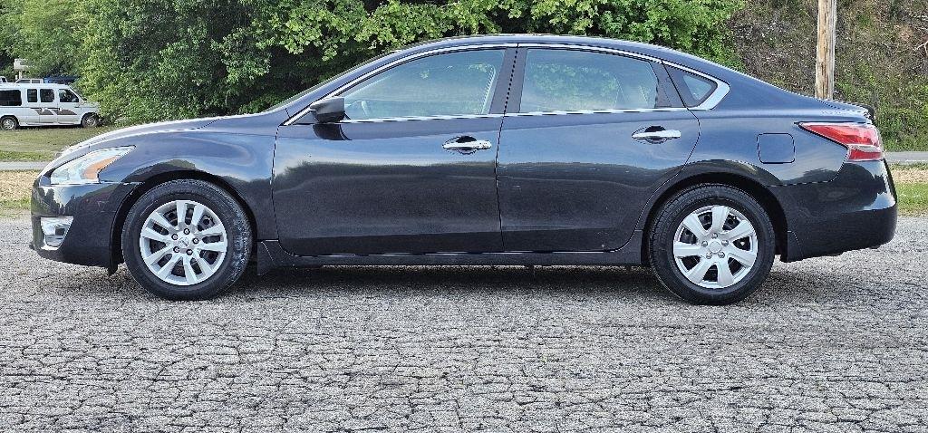 Nissan Altima 2.5 S 2015