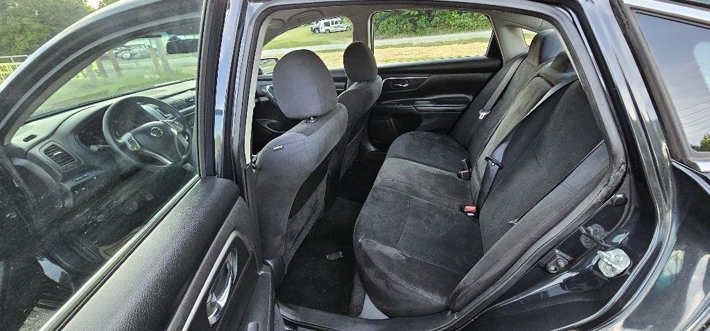 Nissan Altima 2.5 S 2015