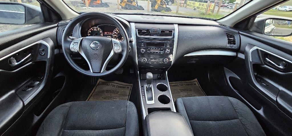 Nissan Altima 2.5 S 2015