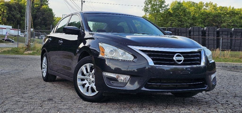 Nissan Altima 2.5 S 2015