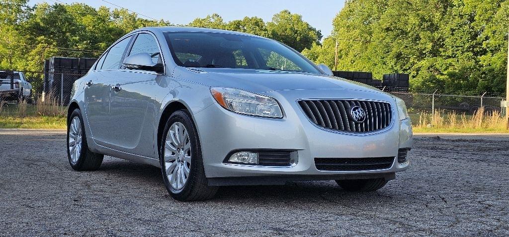 Buick Regal Premium 1 2012