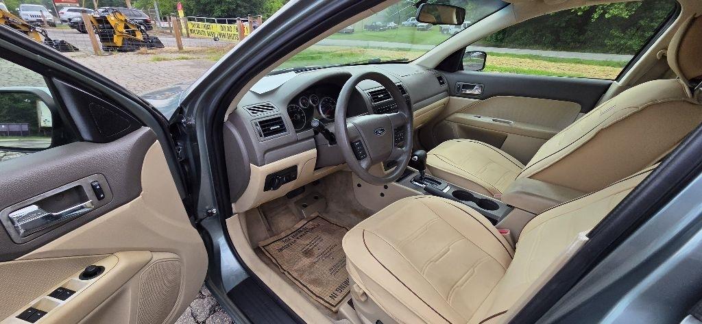 Ford Fusion V6 SE 2006