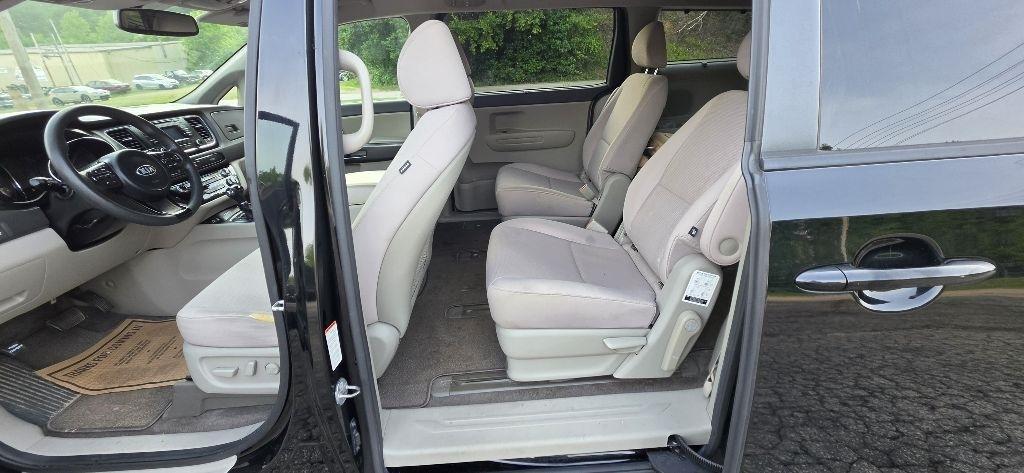 Kia Sedona LX 2016