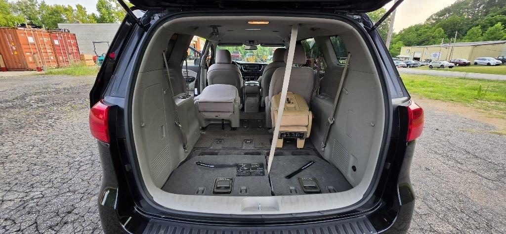 Kia Sedona LX 2016