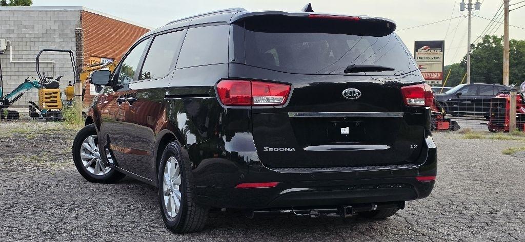 Kia Sedona LX 2016
