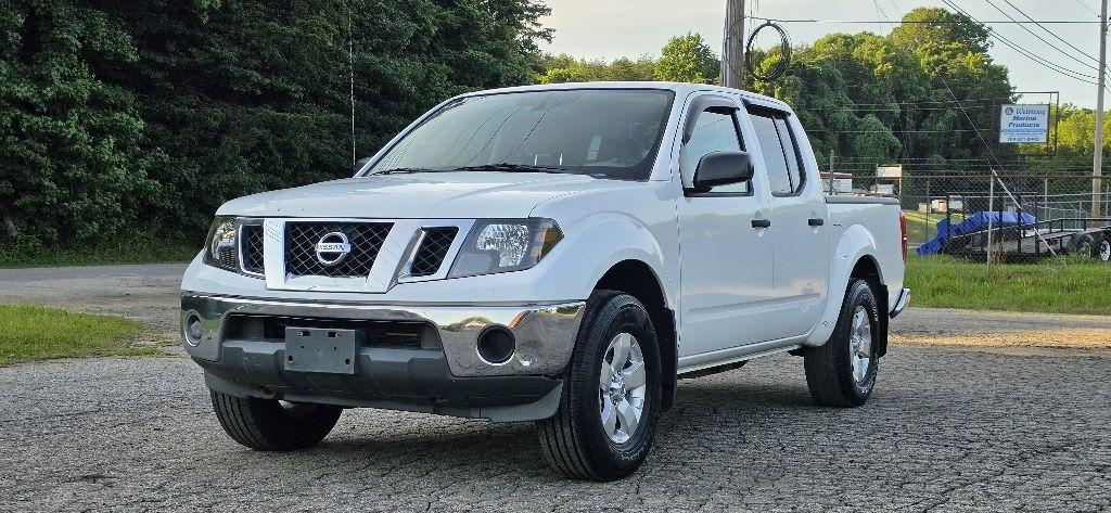 Nissan Frontier SE Crew Cab 4WD 2010