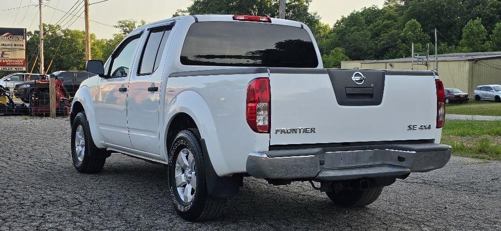 Nissan Frontier SE Crew Cab 4WD 2010