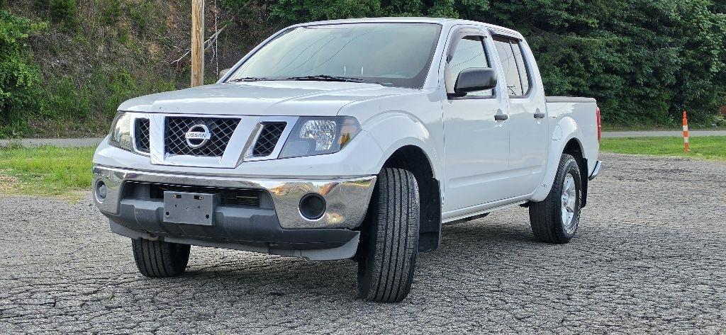 Nissan Frontier SE Crew Cab 4WD 2010
