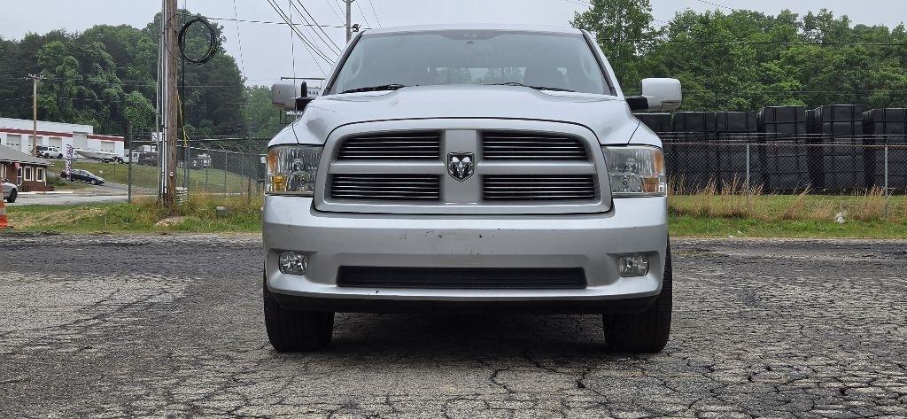 RAM 1500 Sport Quad Cab 4WD 2012