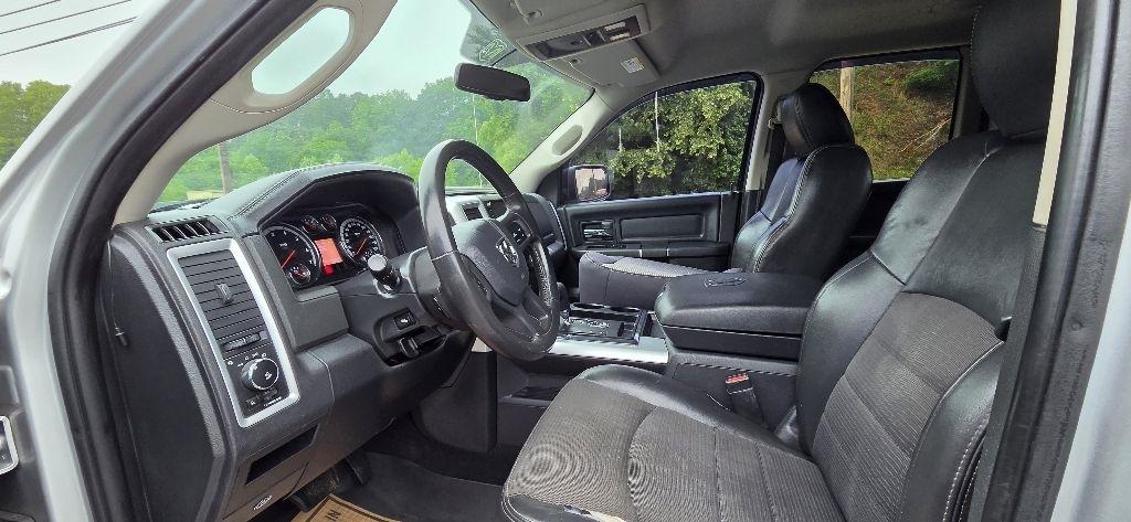RAM 1500 Sport Quad Cab 4WD 2012