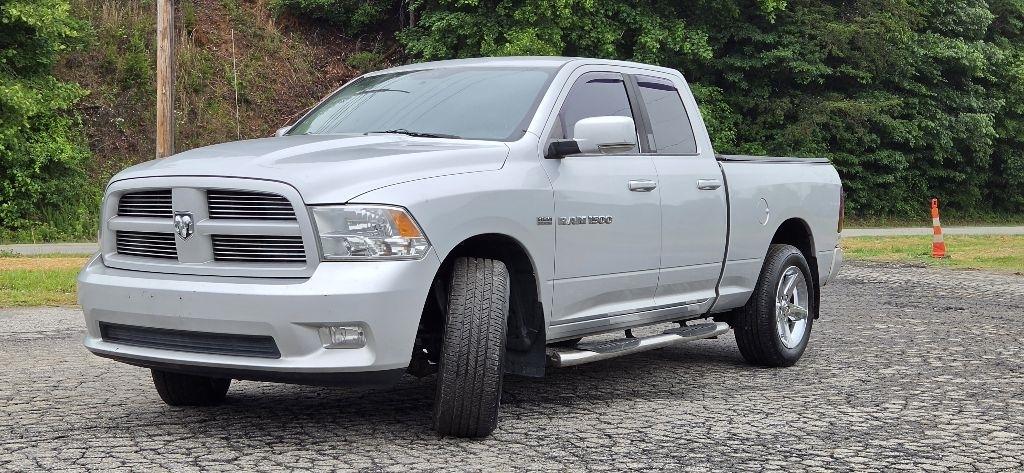 RAM 1500 Sport Quad Cab 4WD 2012