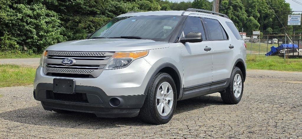 Ford Explorer Base FWD 2014