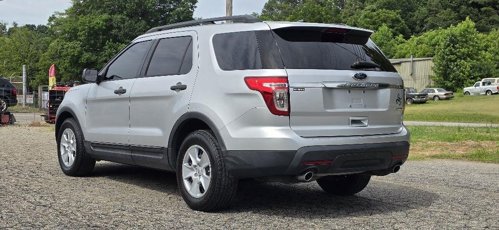 Ford Explorer Base FWD 2014