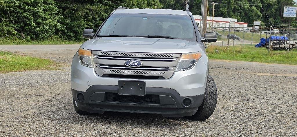 Ford Explorer Base FWD 2014