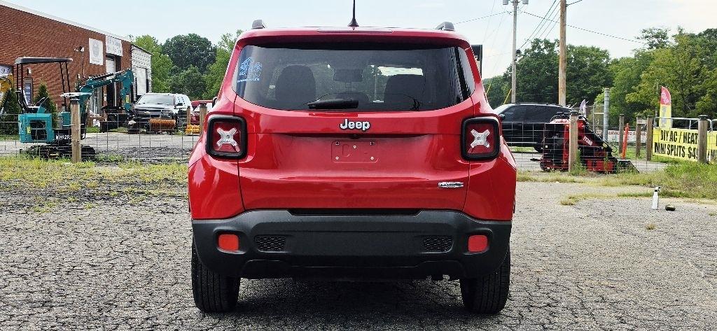 Jeep Renegade Latitude FWD 2016
