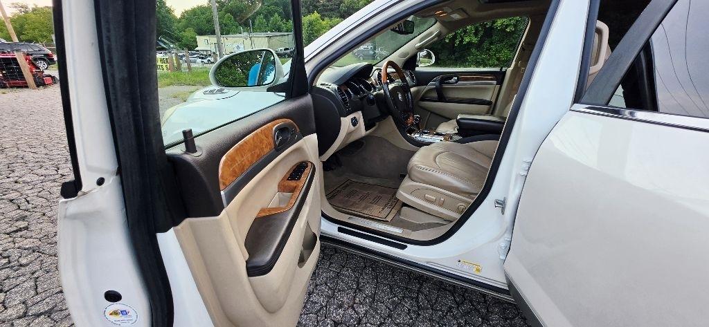 Buick Enclave Leather FWD 2012