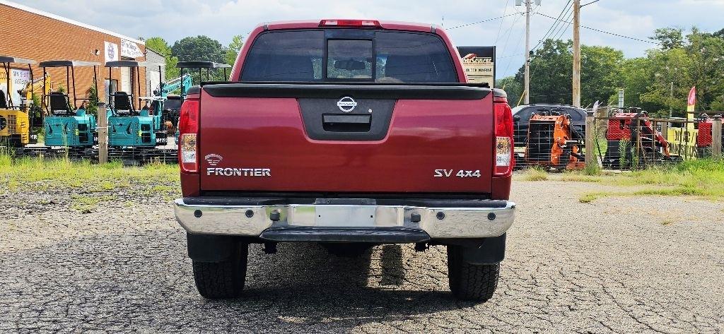 2015 Nissan Frontier SV 4WD photo