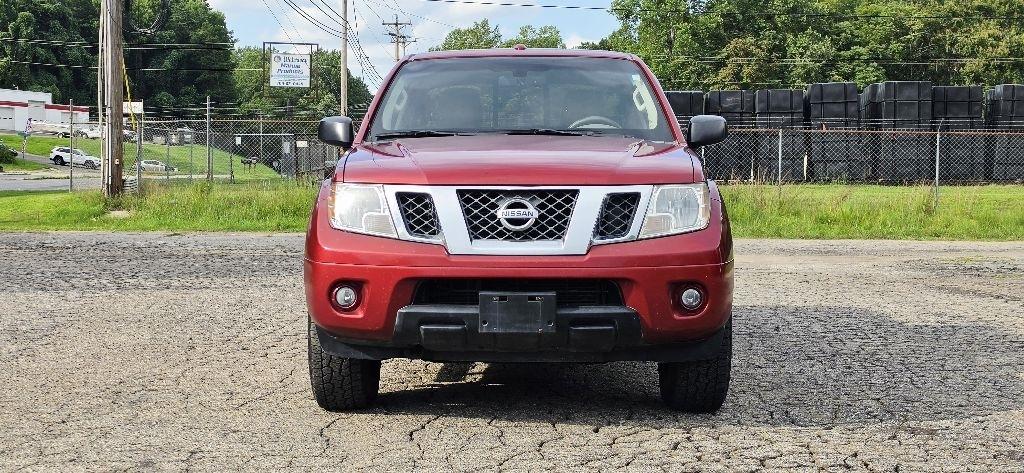 Nissan Frontier S Crew Cab 6MT 4WD 2015