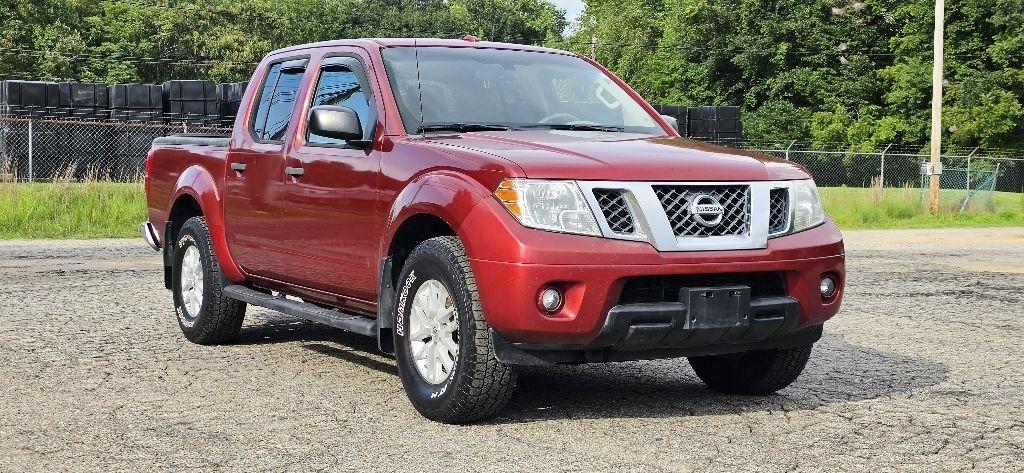 Nissan Frontier S Crew Cab 6MT 4WD 2015