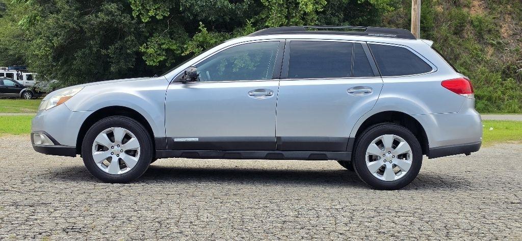 Subaru Outback 2.5i Premium 2012