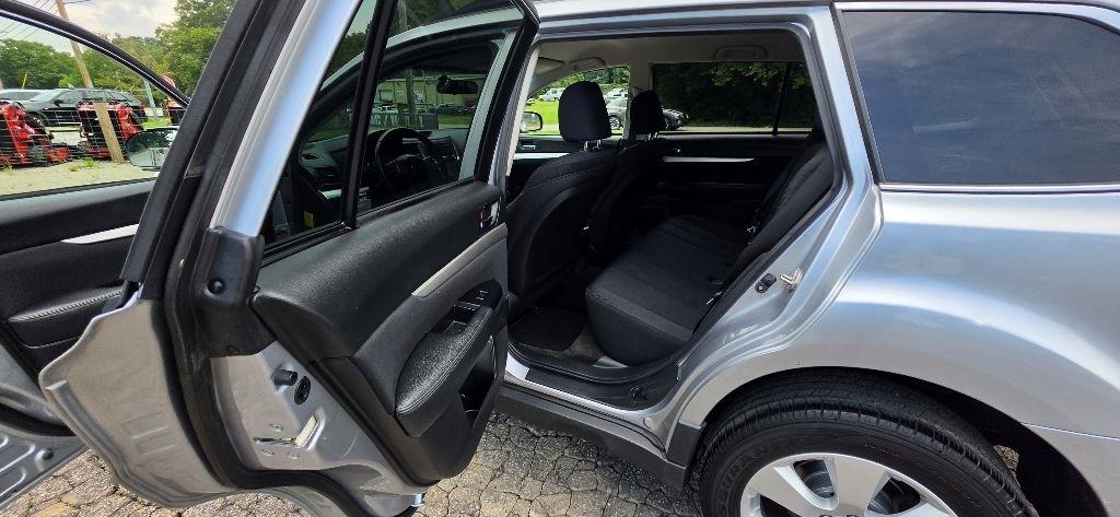 Subaru Outback 2.5i Premium 2012