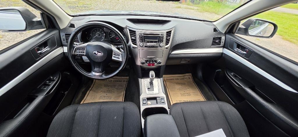 Subaru Outback 2.5i Premium 2012