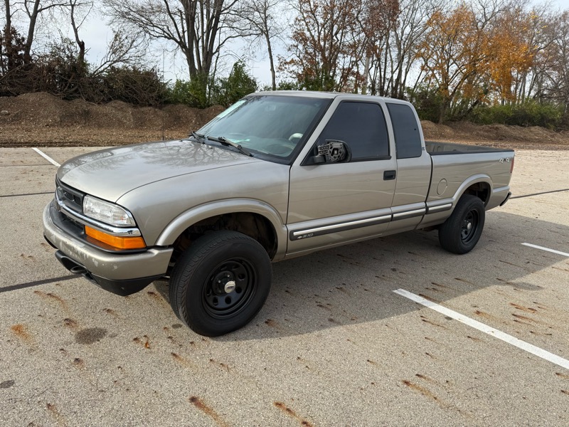 Chevrolet S10 Pickup Ext. Cab 4WD 2001