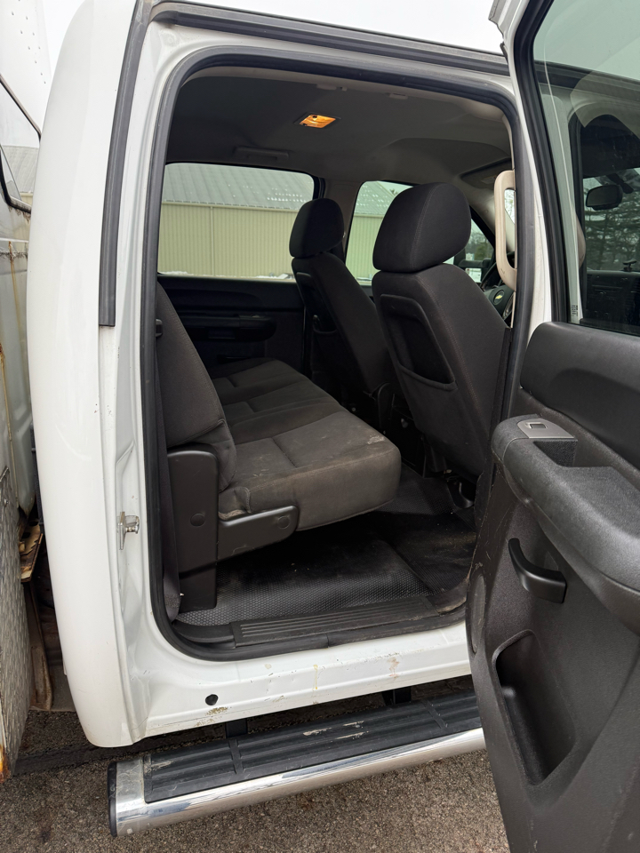 Chevrolet Silverado 3500HD LT Crew Cab 4WD 2013