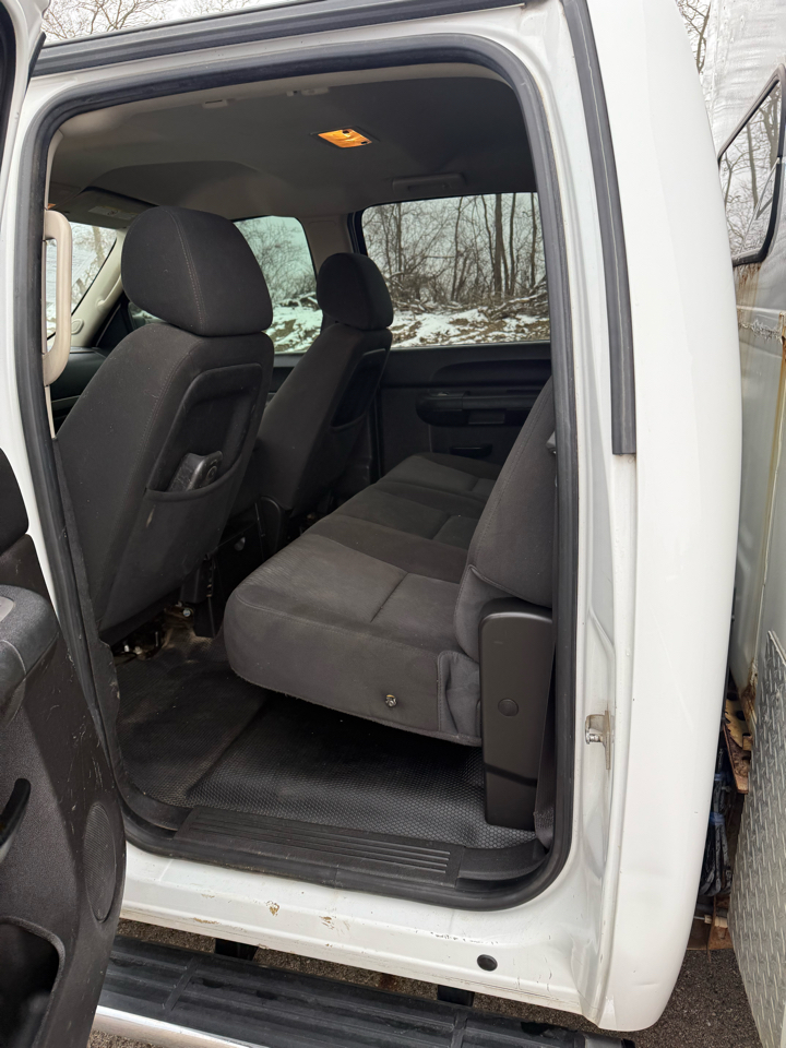 Chevrolet Silverado 3500HD LT Crew Cab 4WD 2013