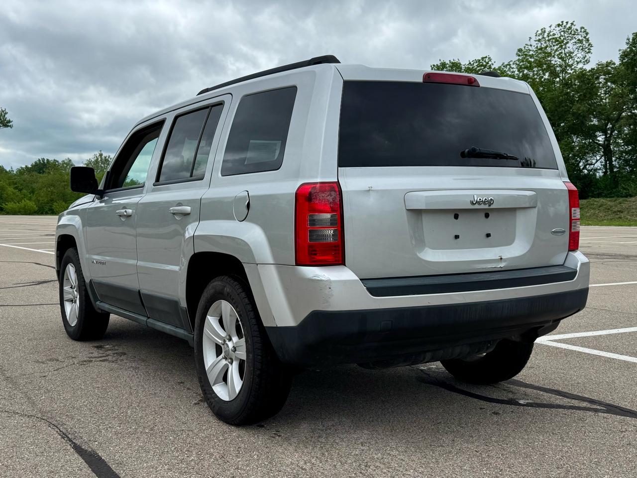 Jeep Patriot 2WD 2011