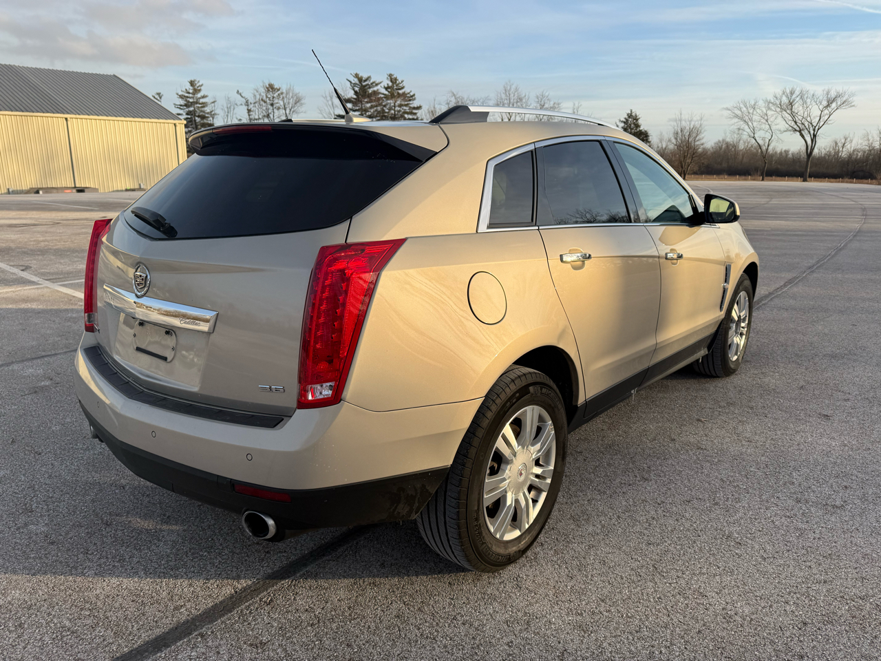 Cadillac SRX Luxury 2012