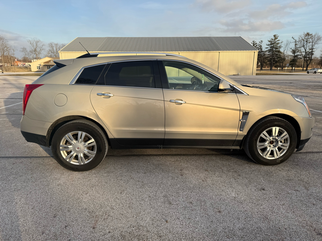 Cadillac SRX Luxury 2012