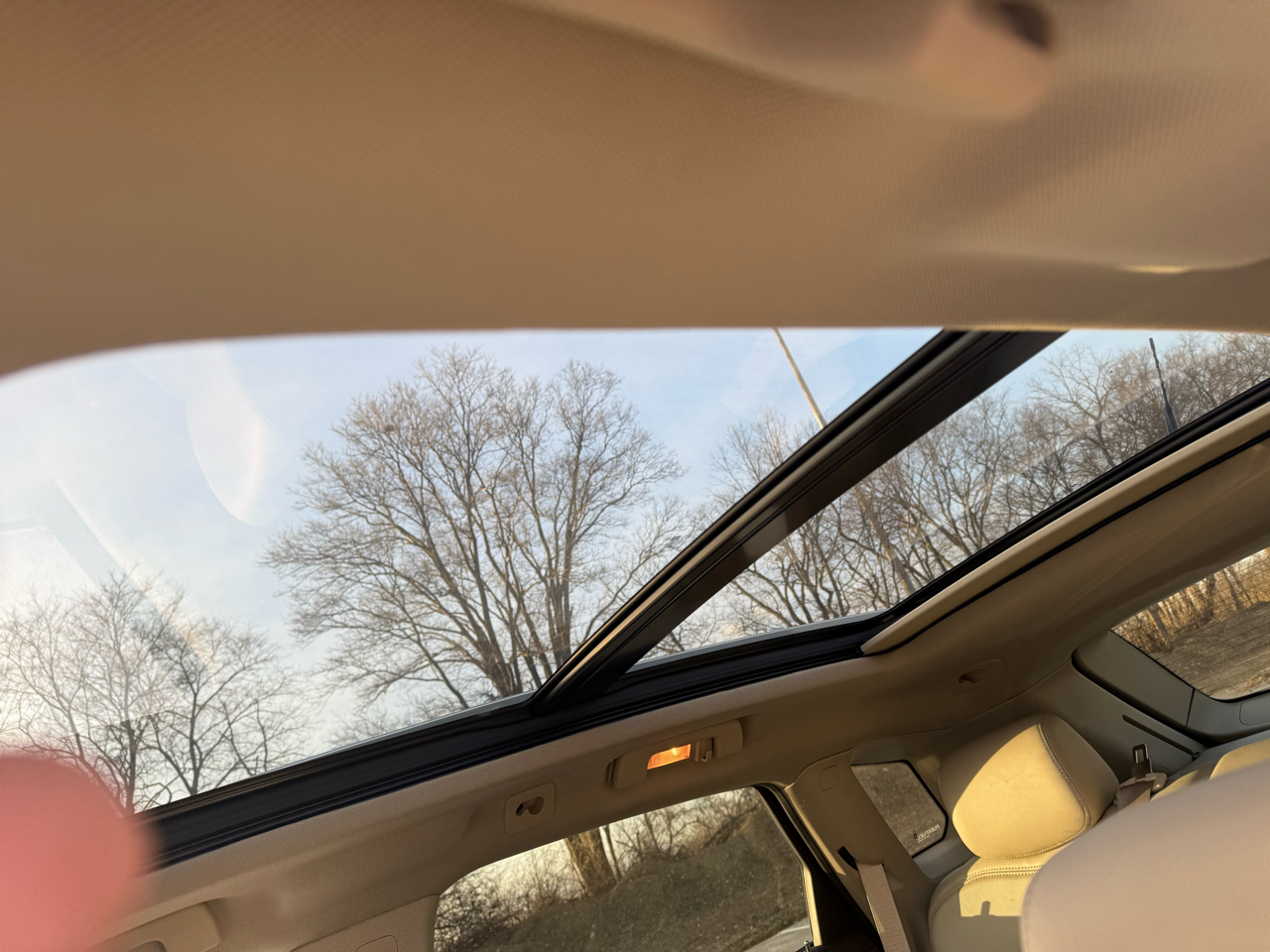 Cadillac SRX Luxury 2012