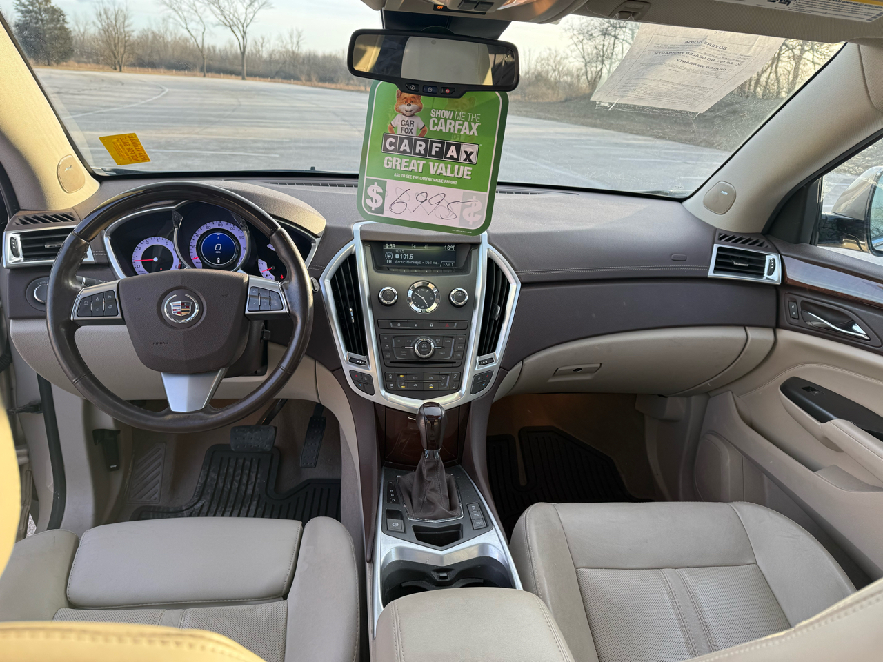 Cadillac SRX Luxury 2012