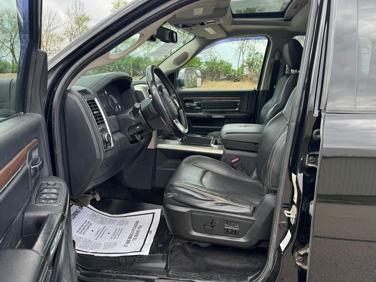 RAM 3500 Laramie Crew Cab LWB 4WD 2014