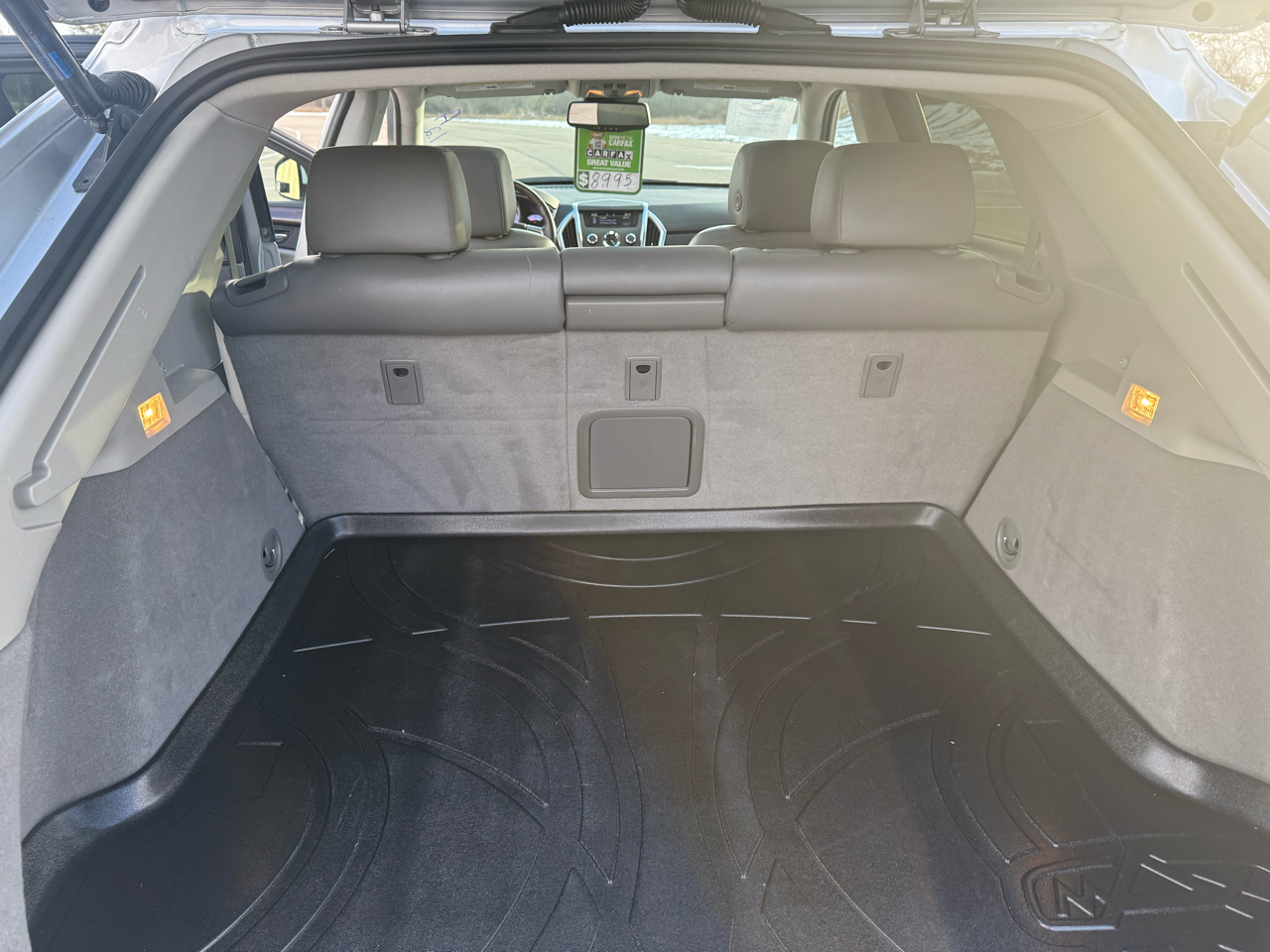 Cadillac SRX Luxury Collection 2011