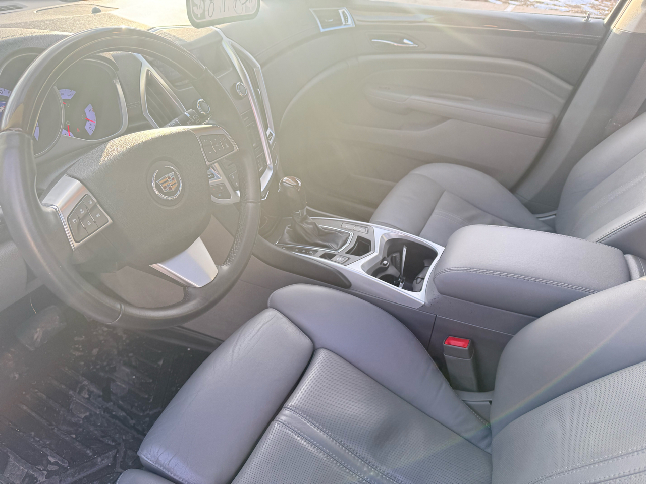 Cadillac SRX Luxury Collection 2011