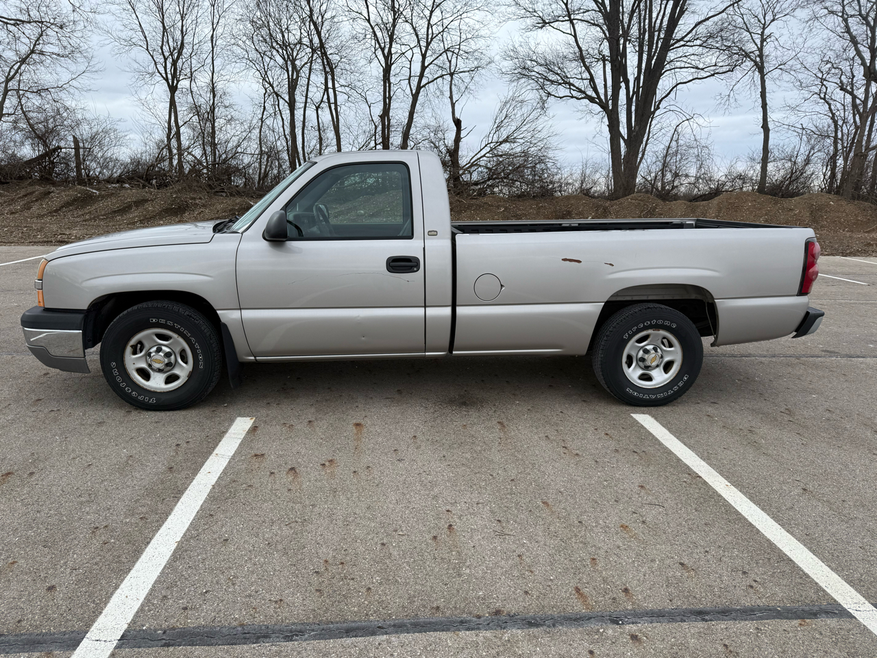 Chevrolet Silverado 1500 Work Truck Long Bed 2WD 2004