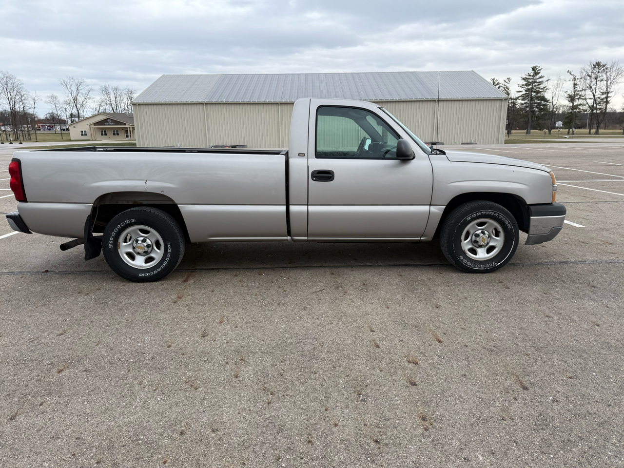 Chevrolet Silverado 1500 Work Truck Long Bed 2WD 2004