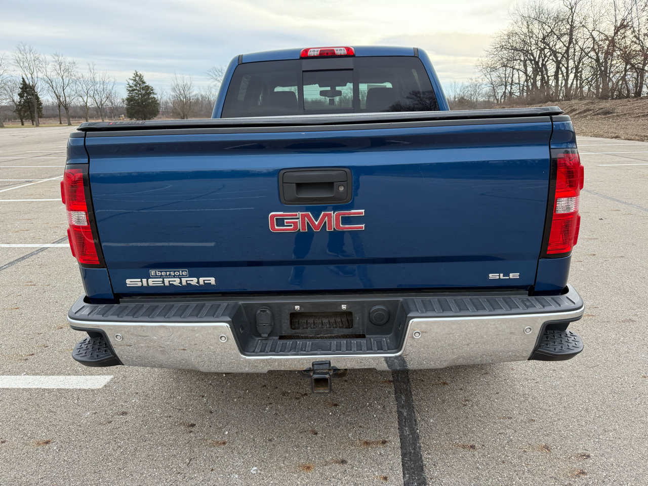 GMC Sierra 1500 SLE Crew Cab Long Box 4WD 2015