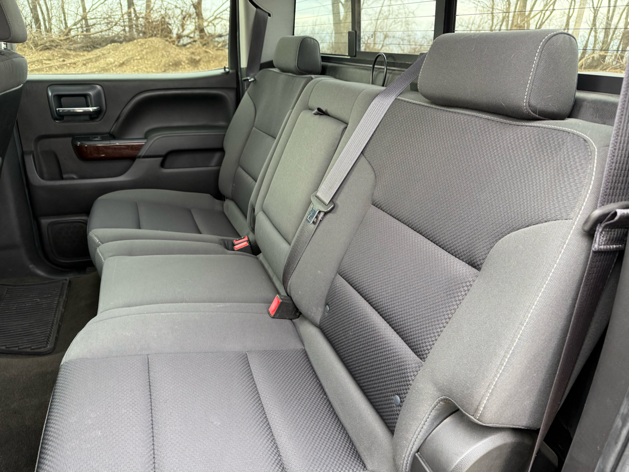 GMC Sierra 1500 SLE Crew Cab Long Box 4WD 2015