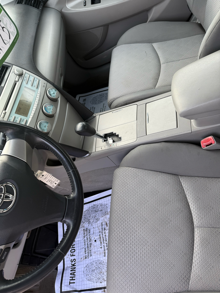 Toyota Camry LE V6 2008