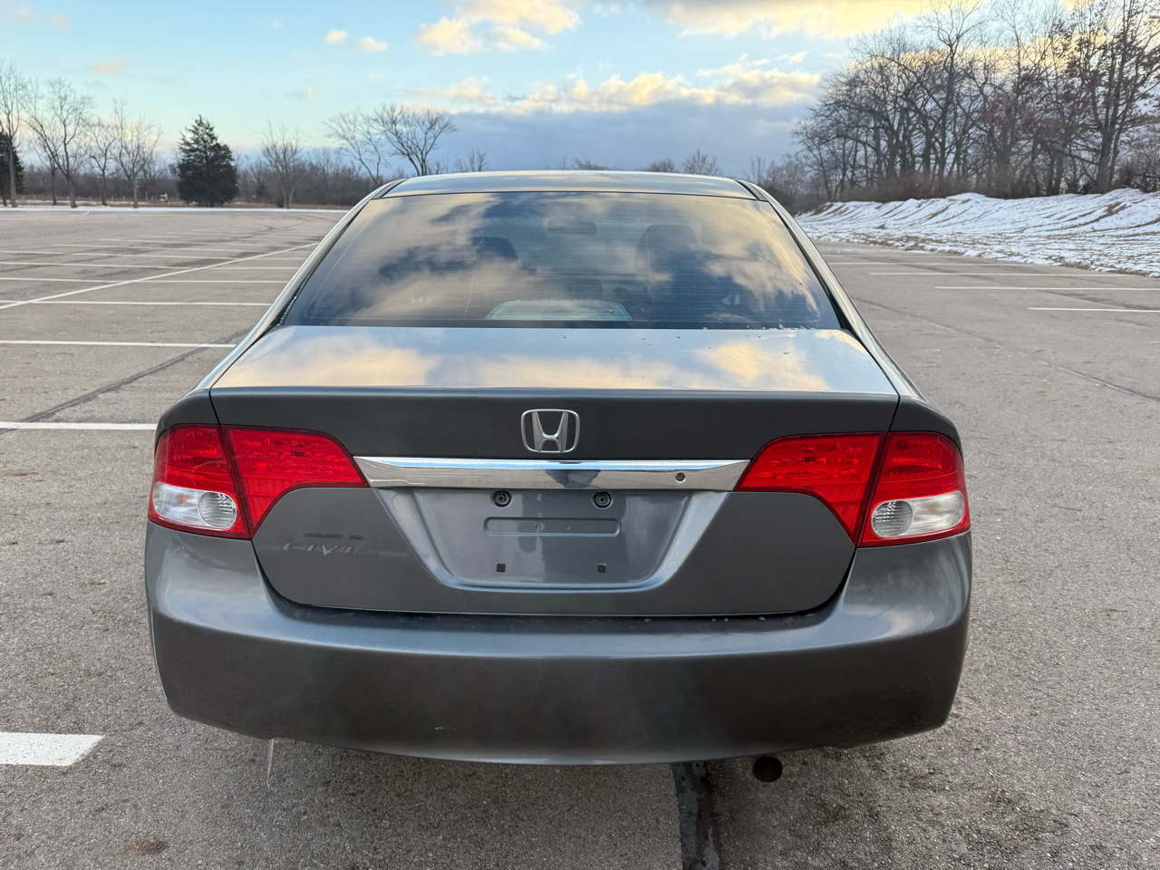 Honda Civic LX Sedan 5-Speed AT 2009