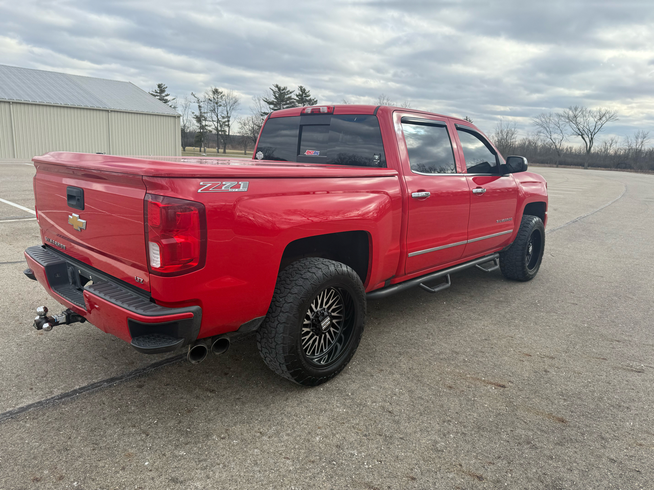 Chevrolet Silverado 1500 LTZ Crew Cab 4WD 2016