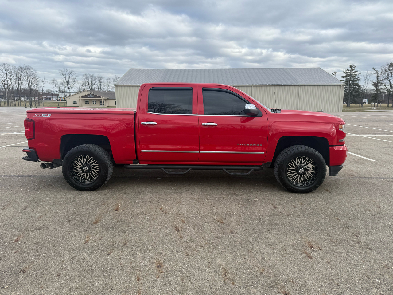 Chevrolet Silverado 1500 LTZ Crew Cab 4WD 2016