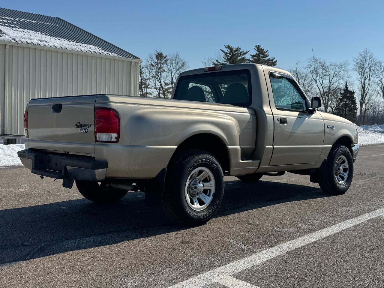 Ford Ranger XL Short Bed 2WD 2000