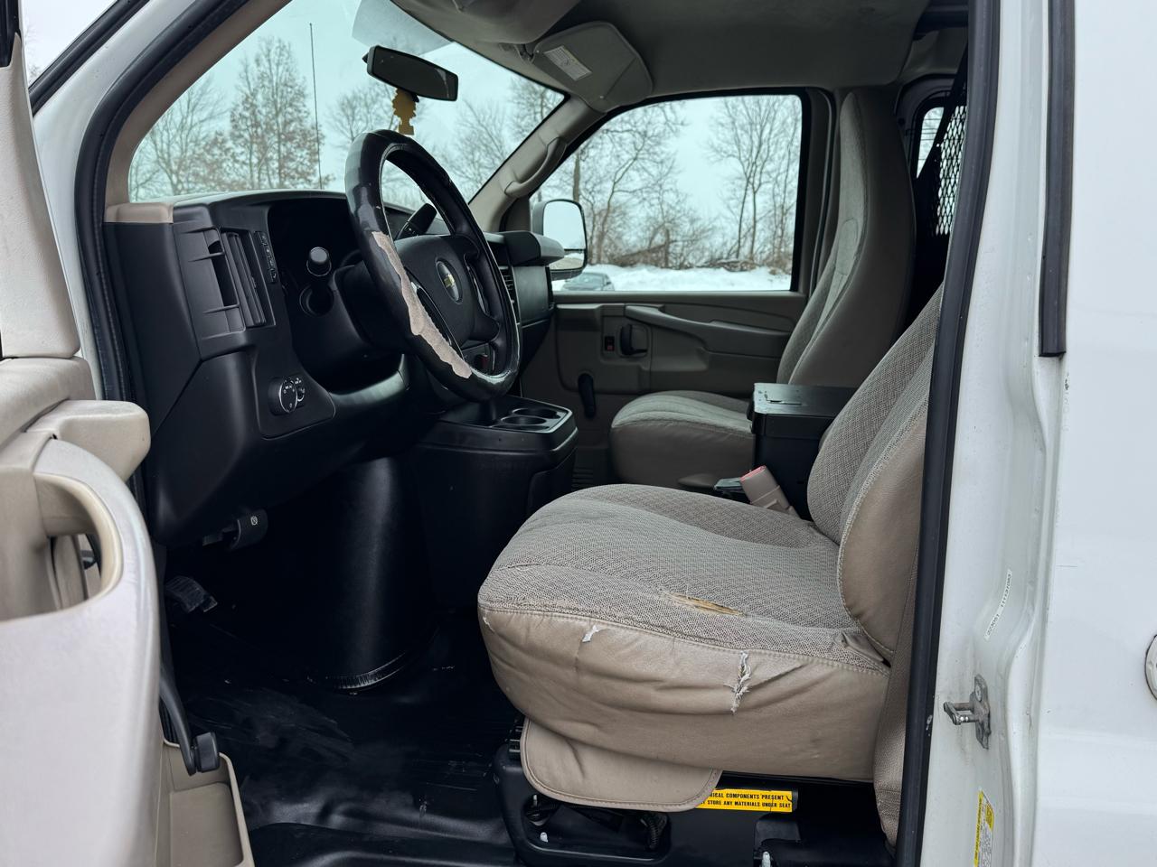 Chevrolet Express 2500 2011