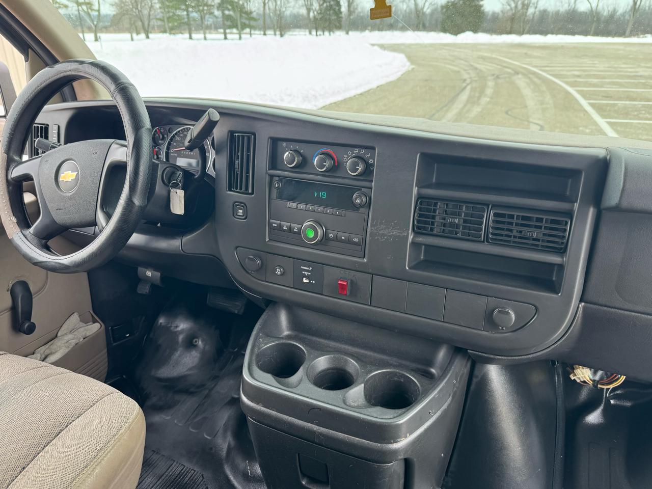 Chevrolet Express 2500 2011