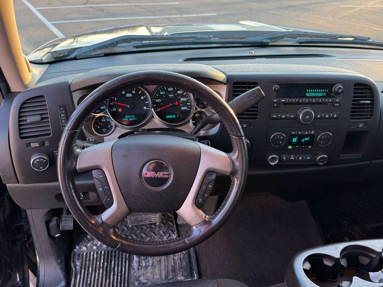 GMC Sierra 2500HD SLE Crew Cab 4WD 2011