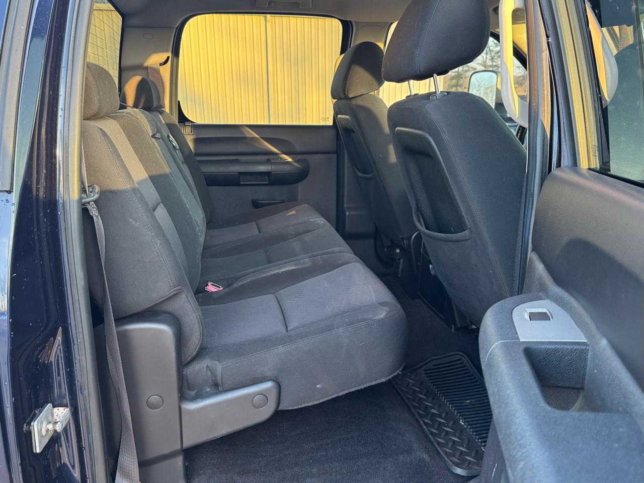 GMC Sierra 2500HD SLE Crew Cab 4WD 2011